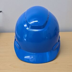 NWOT - 3M Secure Fit H700 and H800 Series Hard Hat